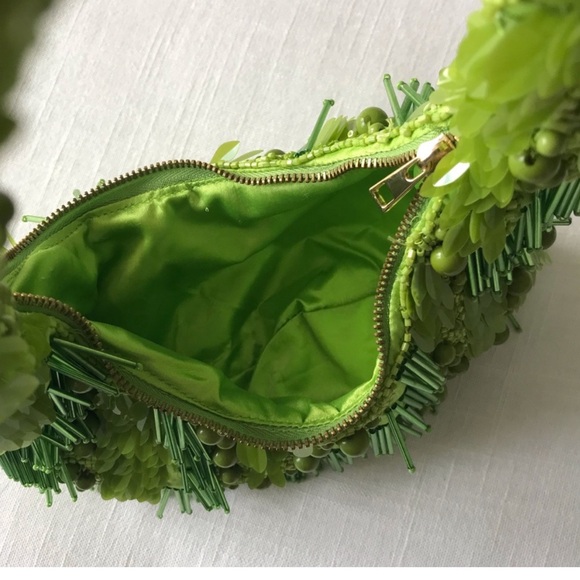 GREEN BEADED VRIAL BAG BY HANDCRAFTED BY INDIA - Picture 3 of 8